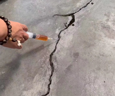 康保混凝土裂缝修补技术详解​